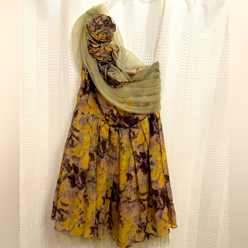 Vintage (1950’s) one shoulder dress